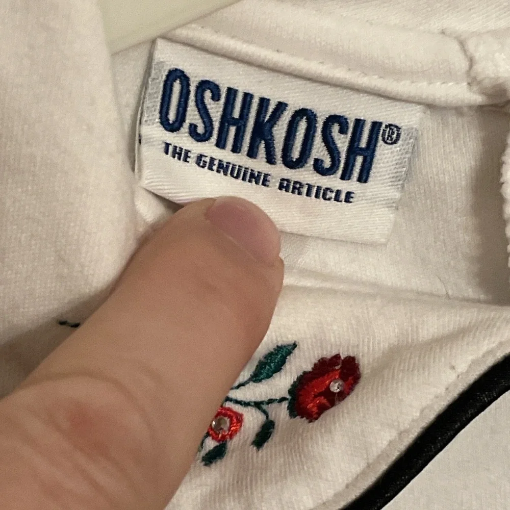 Vintage OshKosh B' Gosh Long Sleeve Peter Pan Collar Flower Embroidered Girls 5T